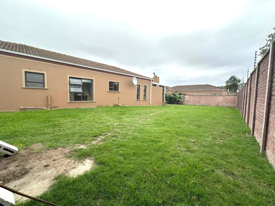 3 Bedroom Property for Sale in Morningside Eastern Cape